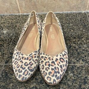 TOMS Jutti Neat Suede Leopard Flat